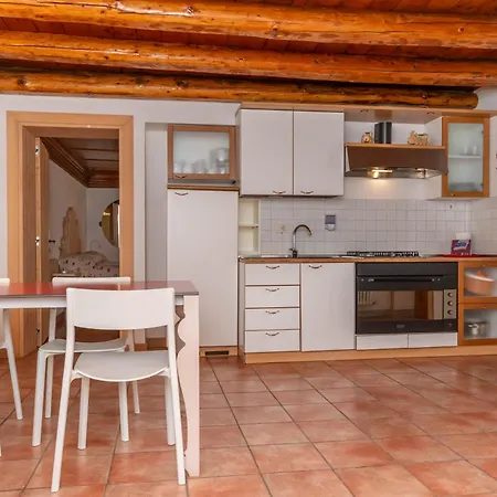 Daire Alpine Walk Falcade