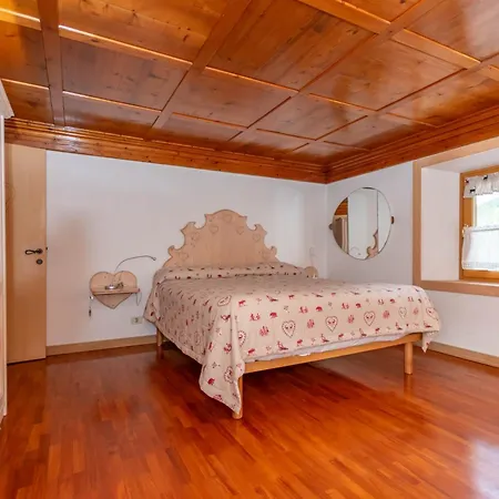 Alpine Walk Apartment Falcade